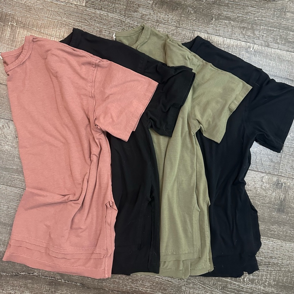 Set of Exlura Women's Casual Short Sleeve Tees